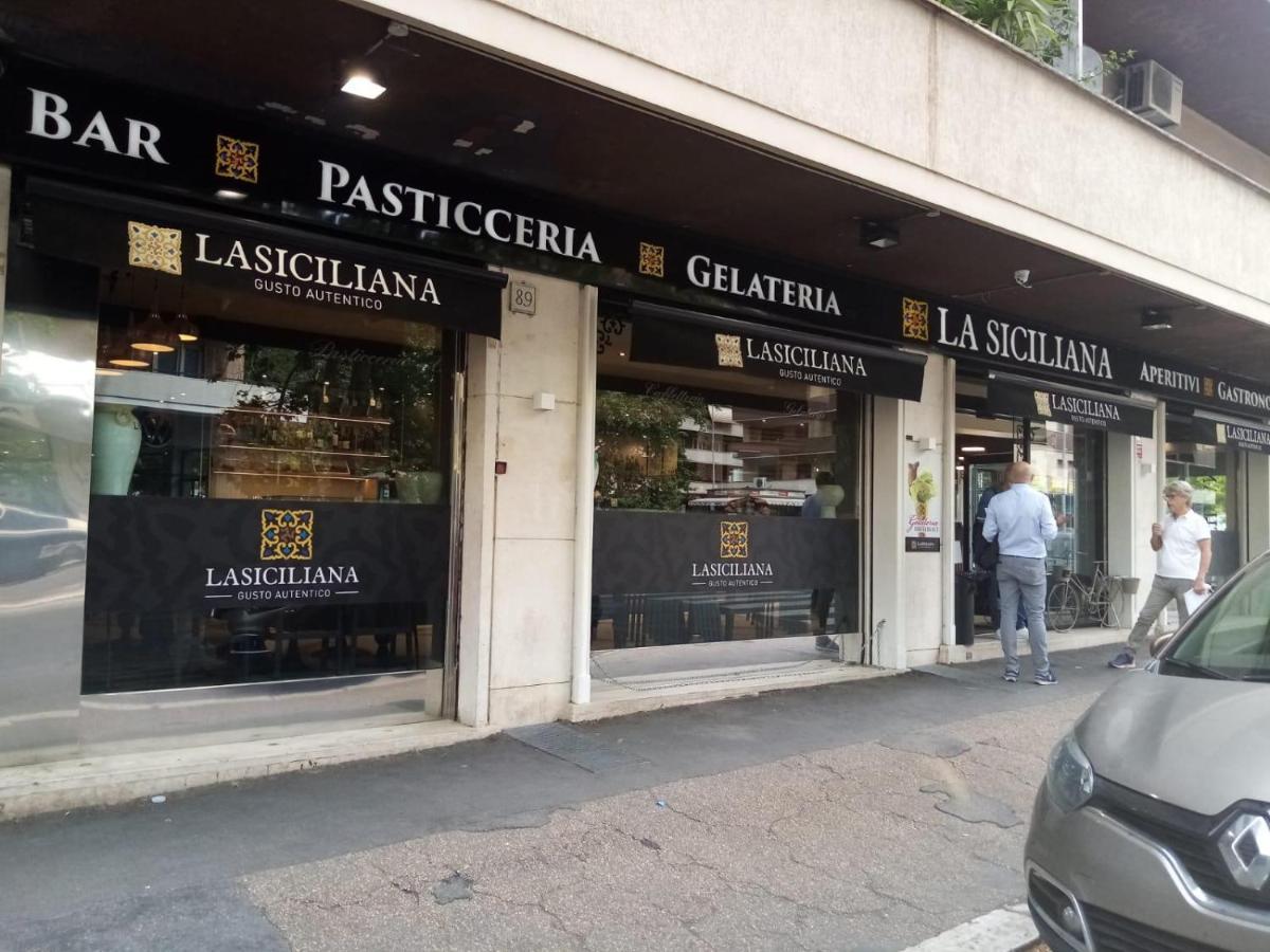B&B Affaccio Sul Vaticano ローマ エクステリア 写真